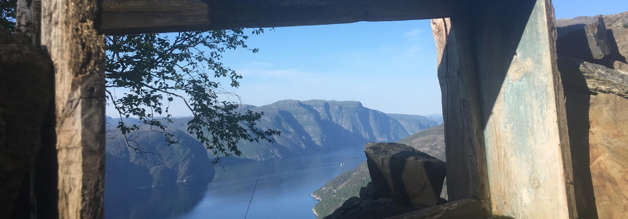 Jøsenfjorden inn: Indre Eiane - Vadla