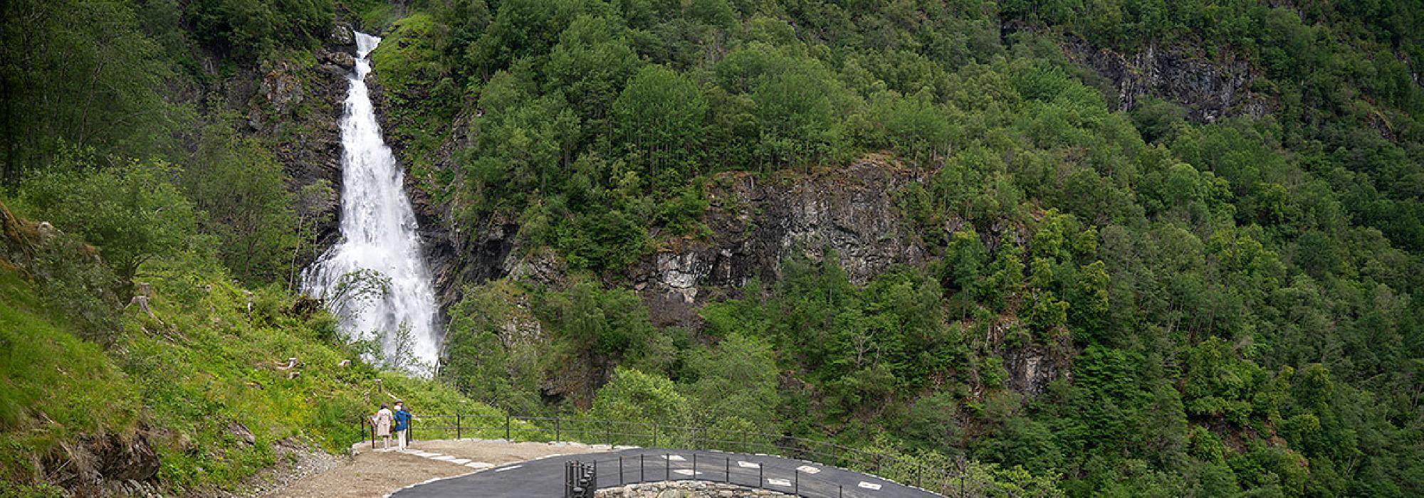 Senior kveldstur: Stalheimfossen og Sivlefossen