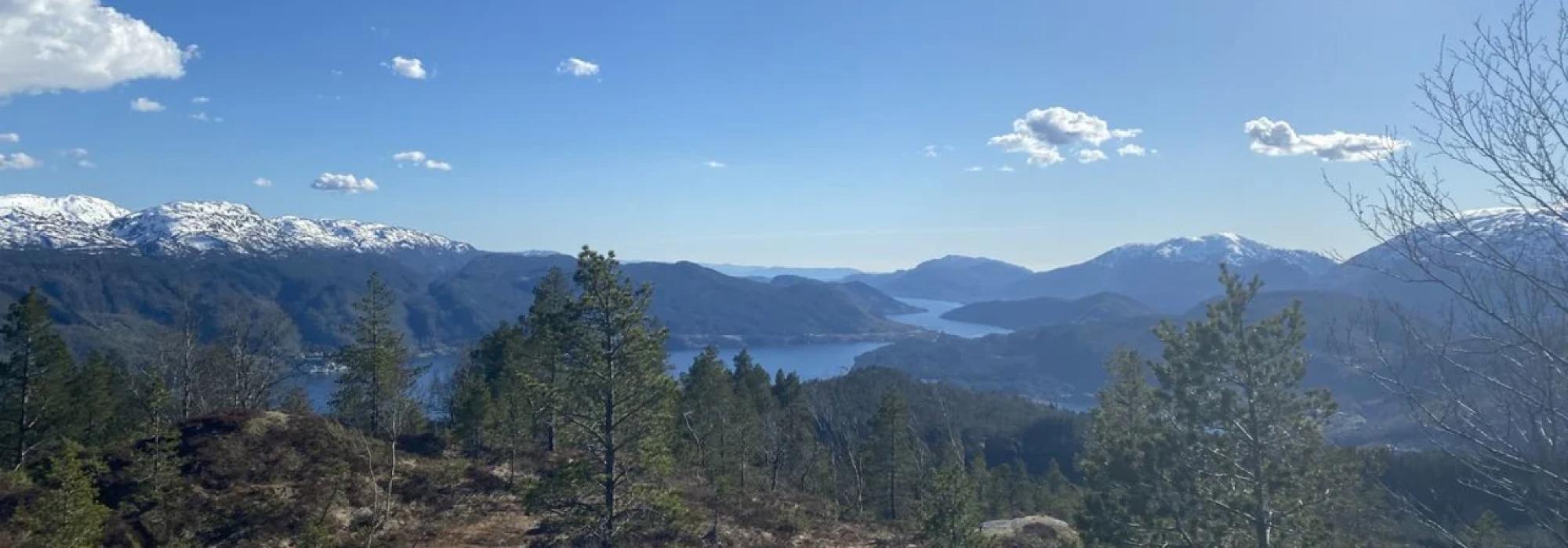 Søndagstur til Samnanger. Totræna - Gjerdssåta - Tohaugen rundtur