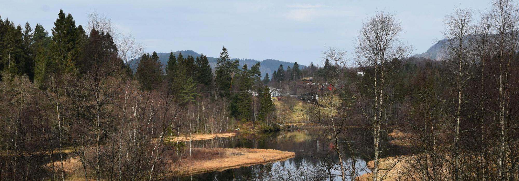Seniortur rundt Brakvatnet på Valestrand