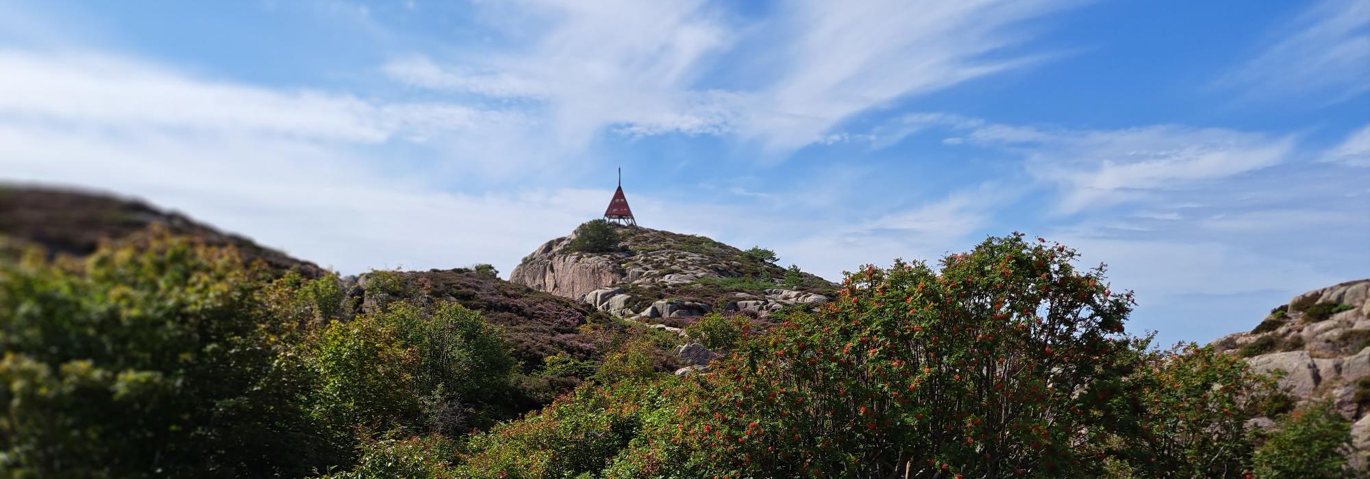 Temakveld: Kysten fra Valøyene til Auesøya. En liten natur- og kulturhistorisk reise i ord og bilder