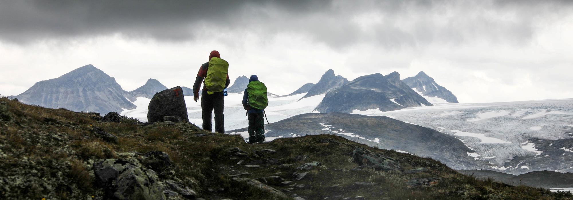 Grønne daler og blå breer i Jotunheimen (vs26)