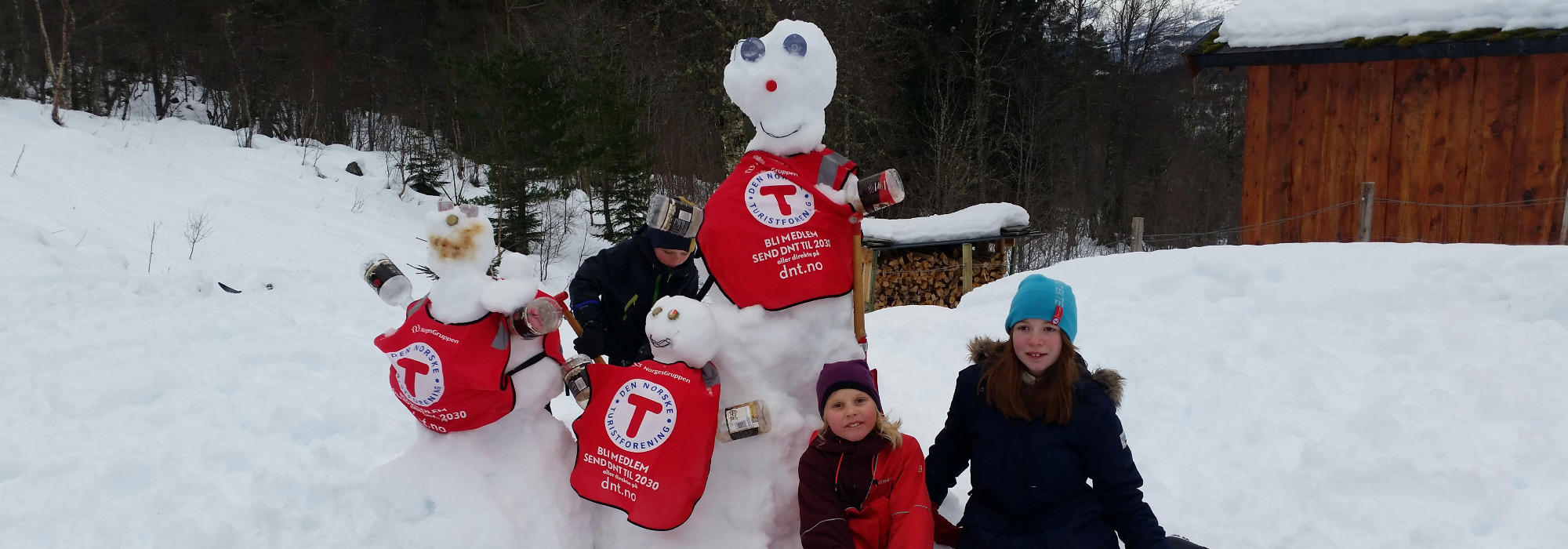 Kveldsmattur med nissejakt på Aksla - Barnas Turlag