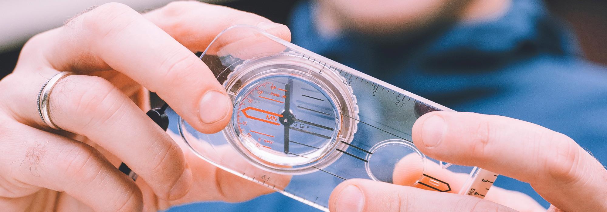 Tilrettelagt Friluftsliv for barn og unge  - Kart og kompass