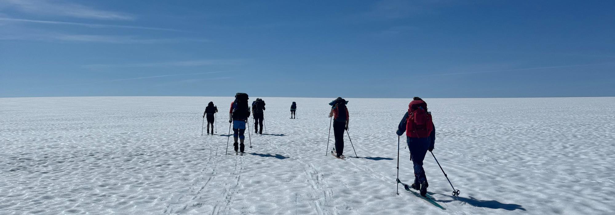 Vårskitur over Folgefonna, frå nord til sør