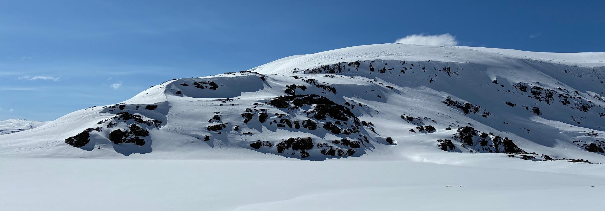Vårskitur: Klassikeren Tarven over