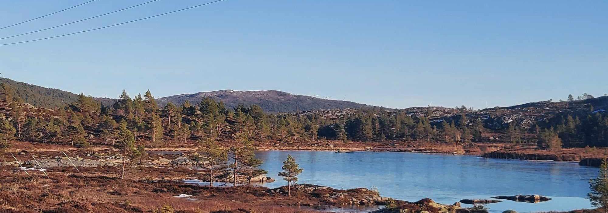 A til B tur: Håvikfjellet- Kvamslifjellet- Skogoddvatnet