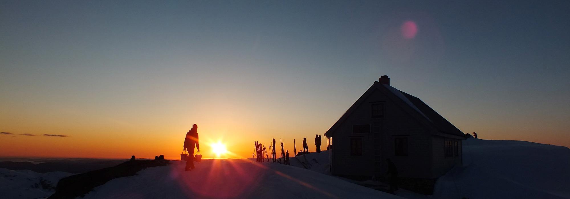 Folgefonna på ei helg - DNT fjellsport Bergen