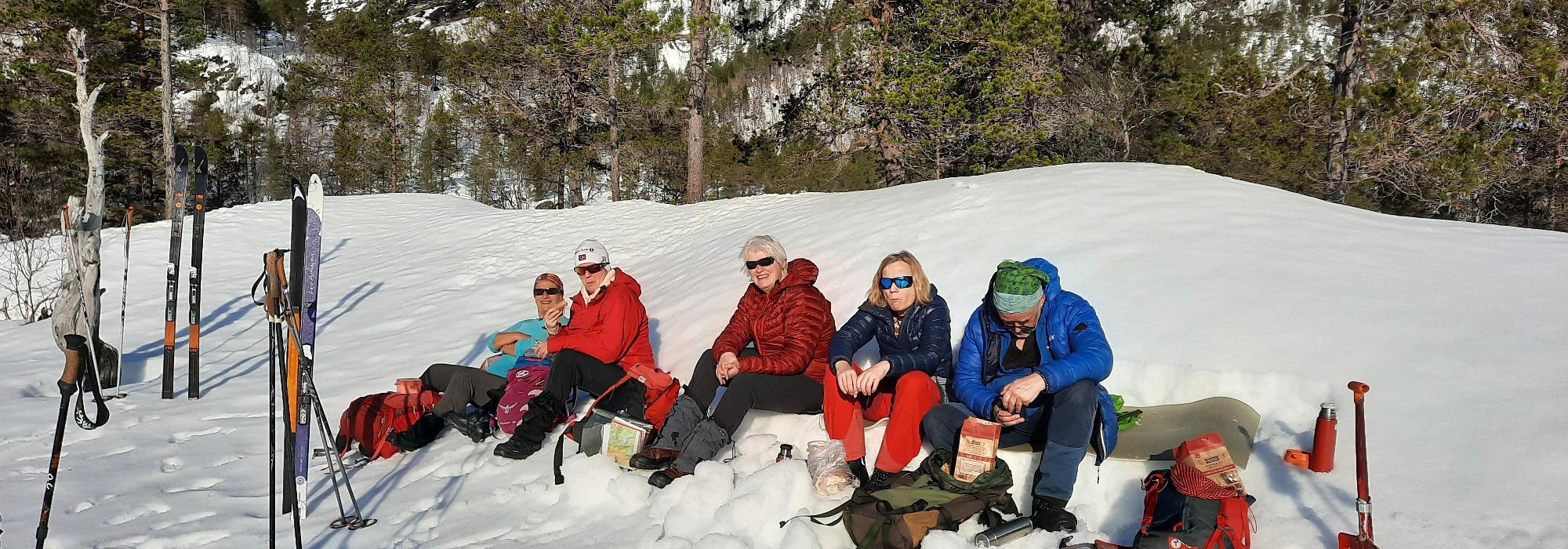 Seniortur: Skihytta i Hopen – Appelsinhaugen