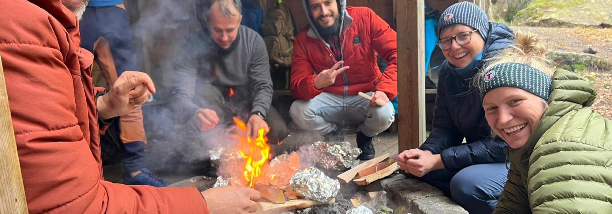 Ei natt i naturen - lavterskeltur med overnatting i gapahukleir