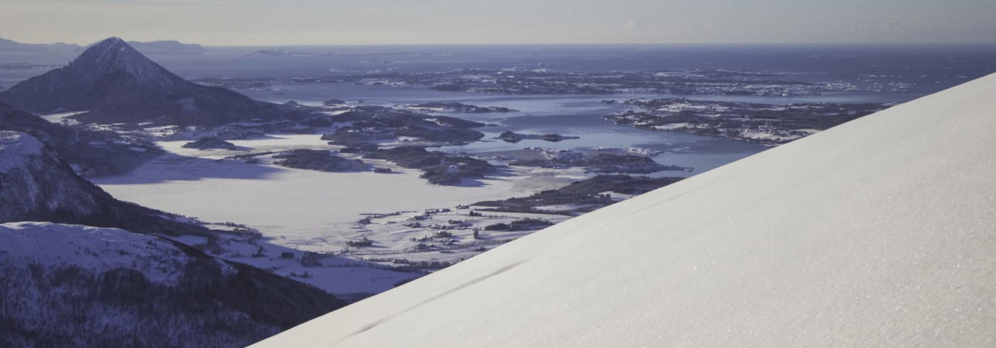 Fin og enkelt topptur til Kvannfjellet i Hustadvika
