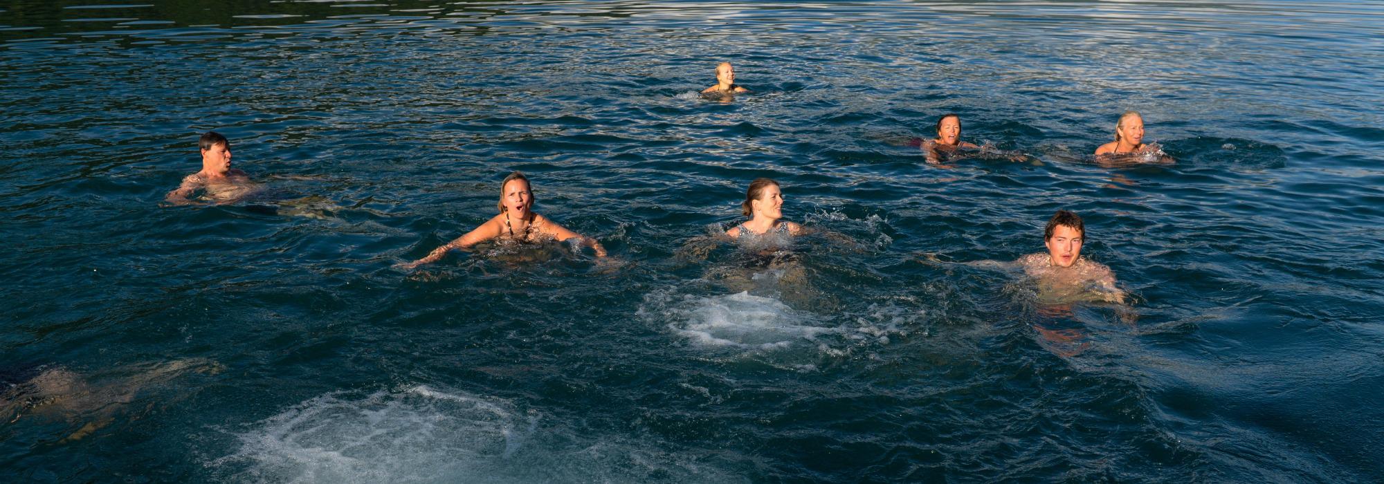 DNT Ung: Nyttårsbad for ALLE