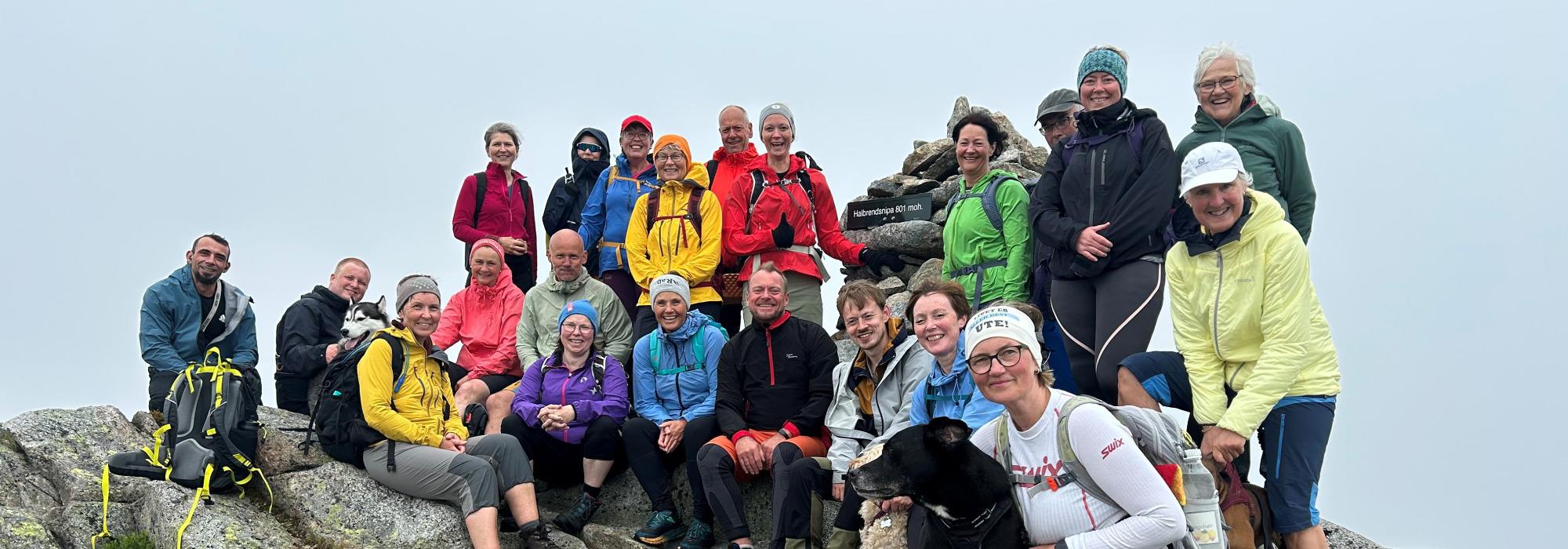 4-fjellstur Førde: Fureviksnipa - Skinnbroka - Fauskevarden - Halbrendsnipa