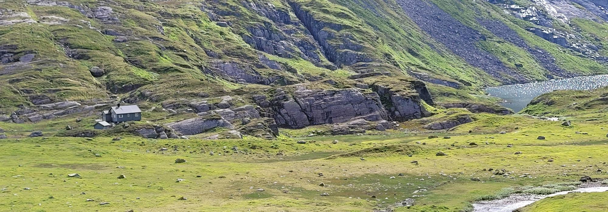 Tur og overnatting på Longevasshytta