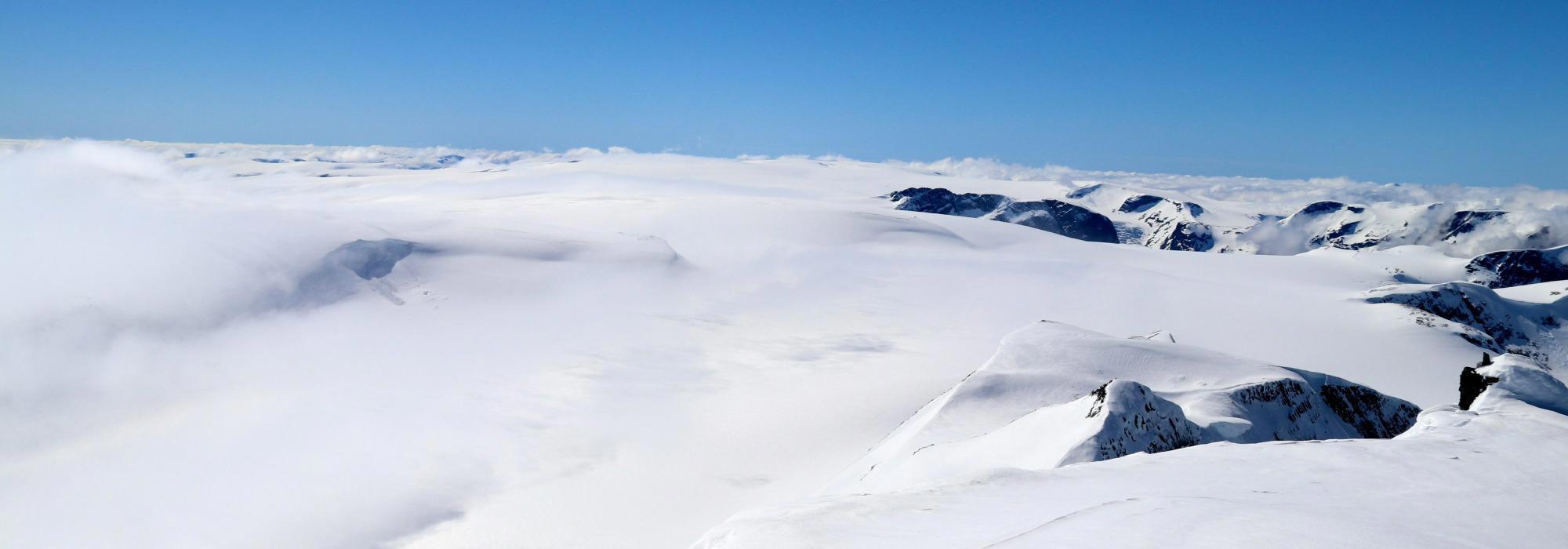 Josten på langs 2026