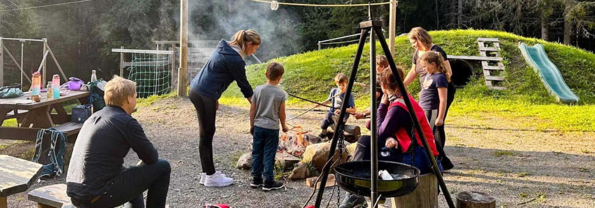 Barnas Turlag: Kveldsmattur til Kolosvea