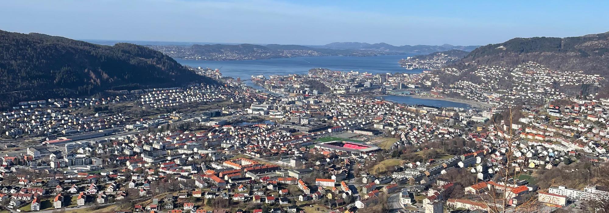 Tysdagsgruppa tur til Baunehytten over Panoramastien fra Nattlandsfjellet