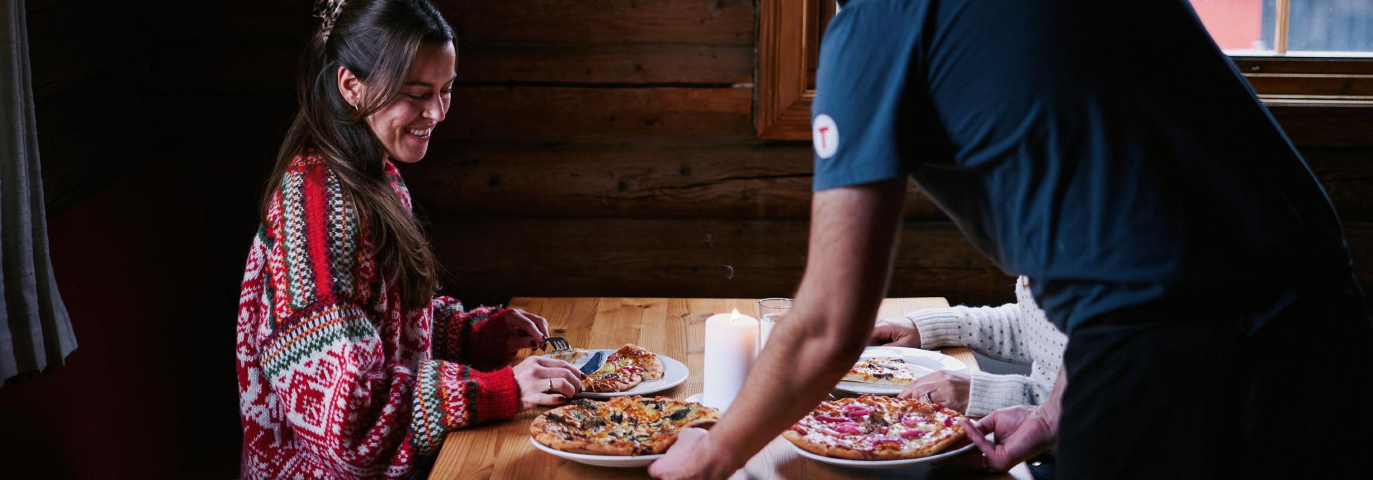 Pizzakveld på Kobberhaughytta i vinter