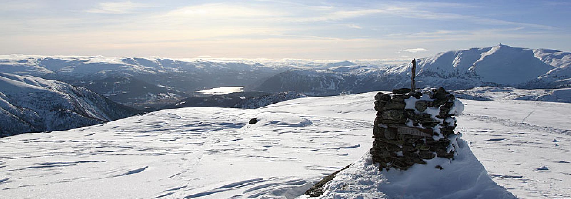 Sundagstur: Storebottseggi