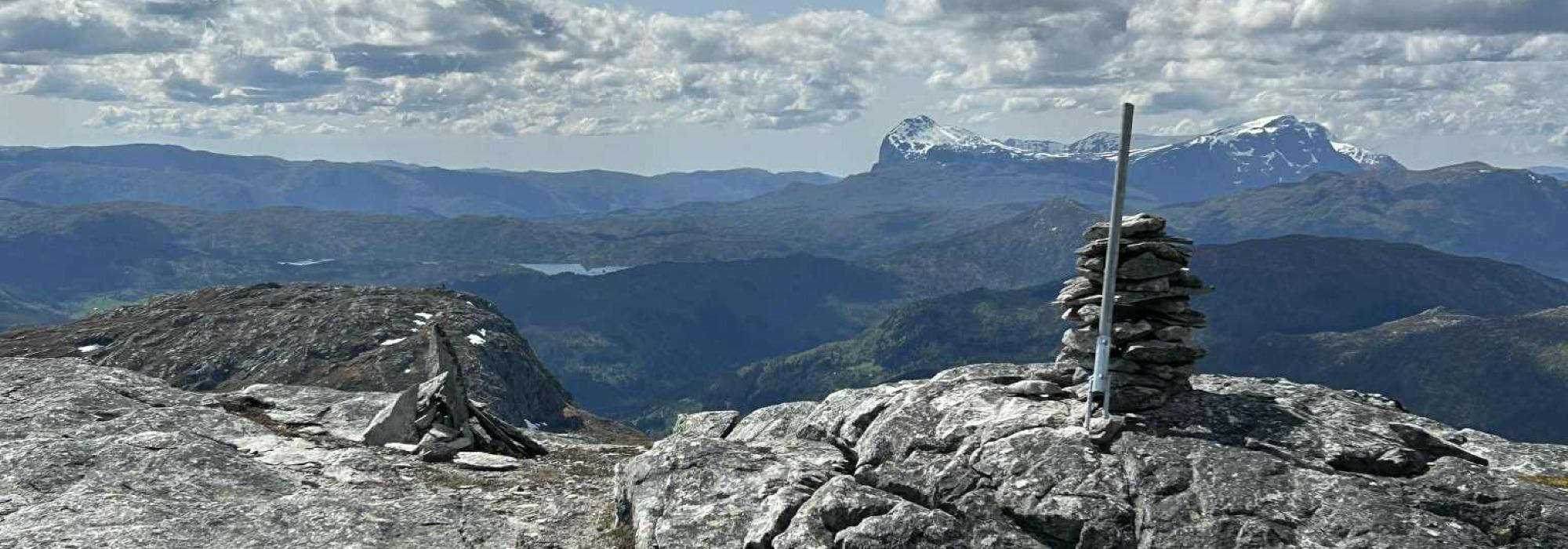 Tysdagstur til Ytste Kvamsfjellet (Vassenden)
