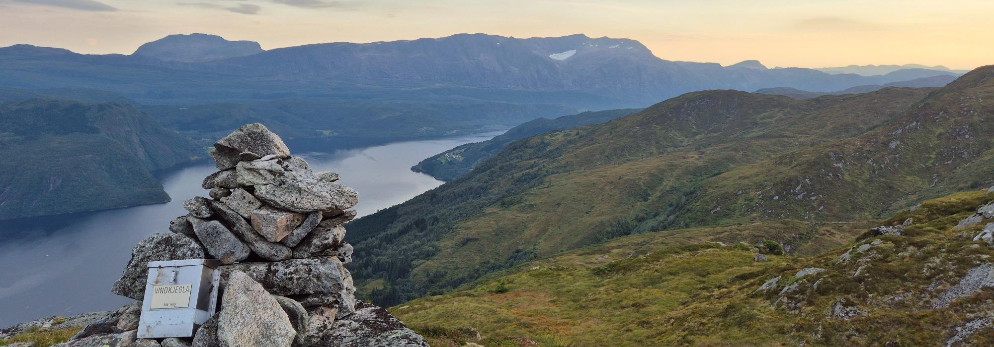 Tysdagstur til Vindkjegla (Naustdal)