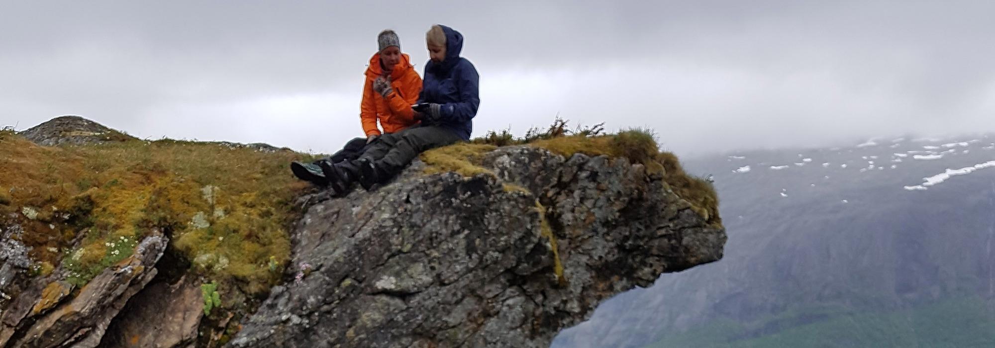 Tur til Nepstein, Hemnes' svar på Trolltunga