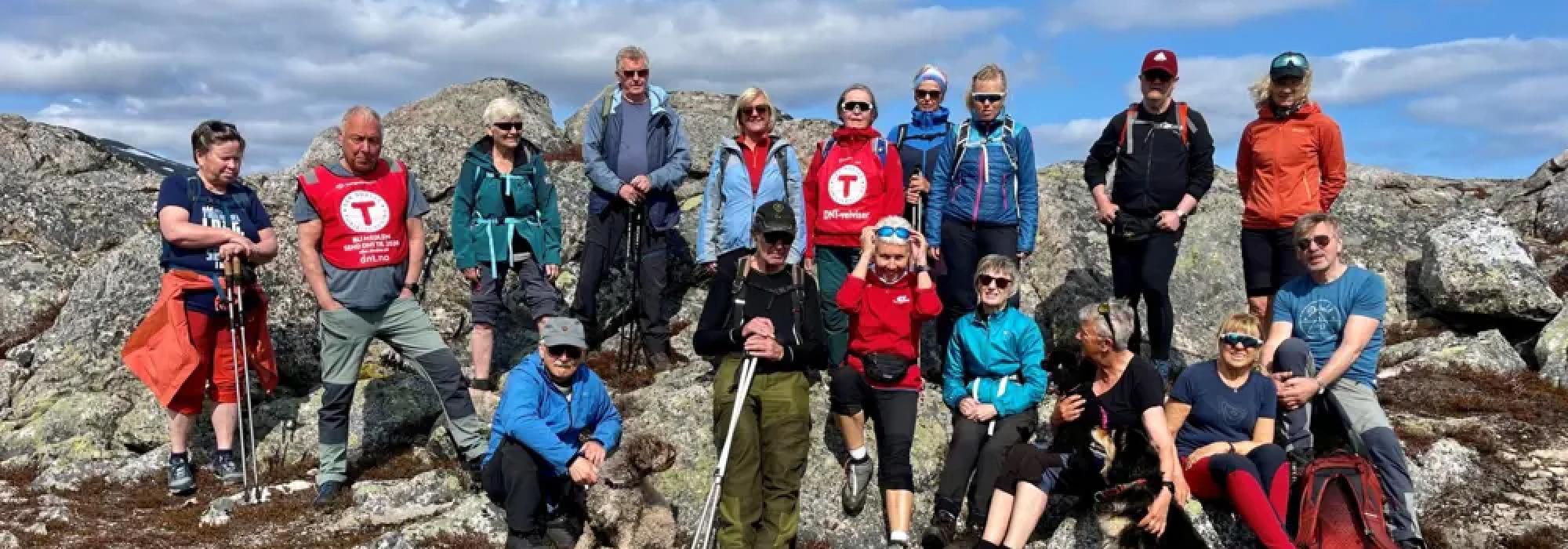 Senior - tur til Stongheia og Falkberget på Bjarkøya