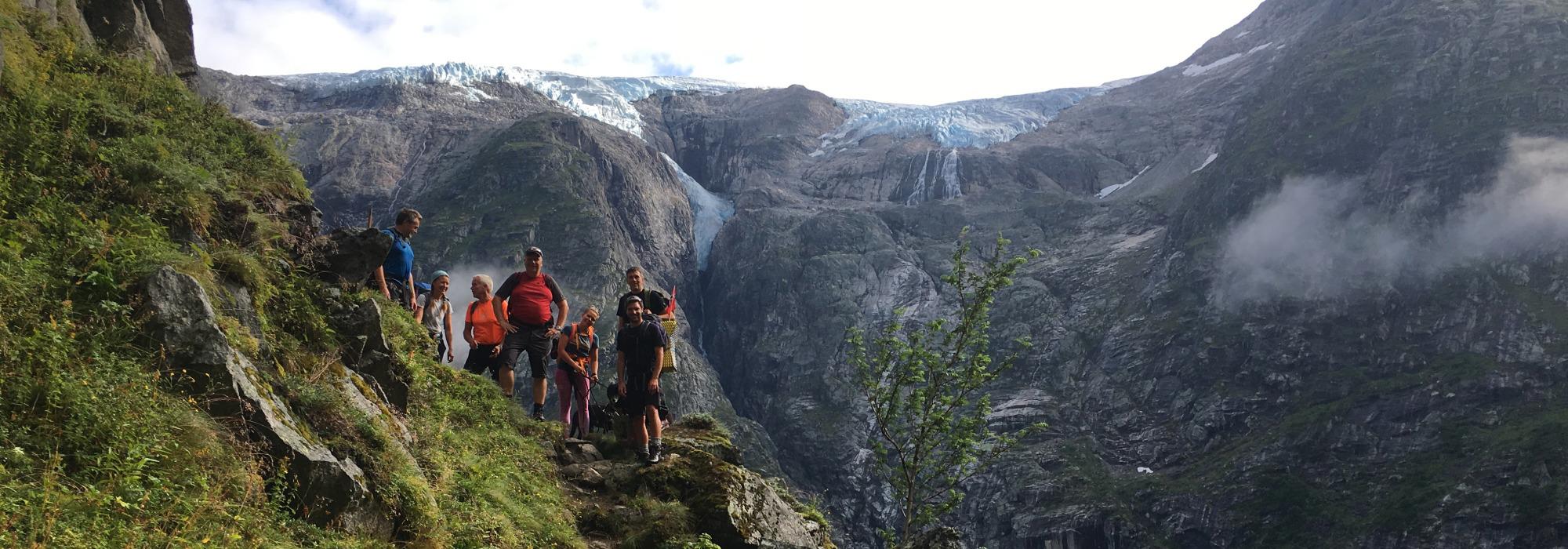 Lunde til Fjærland via Marabreen