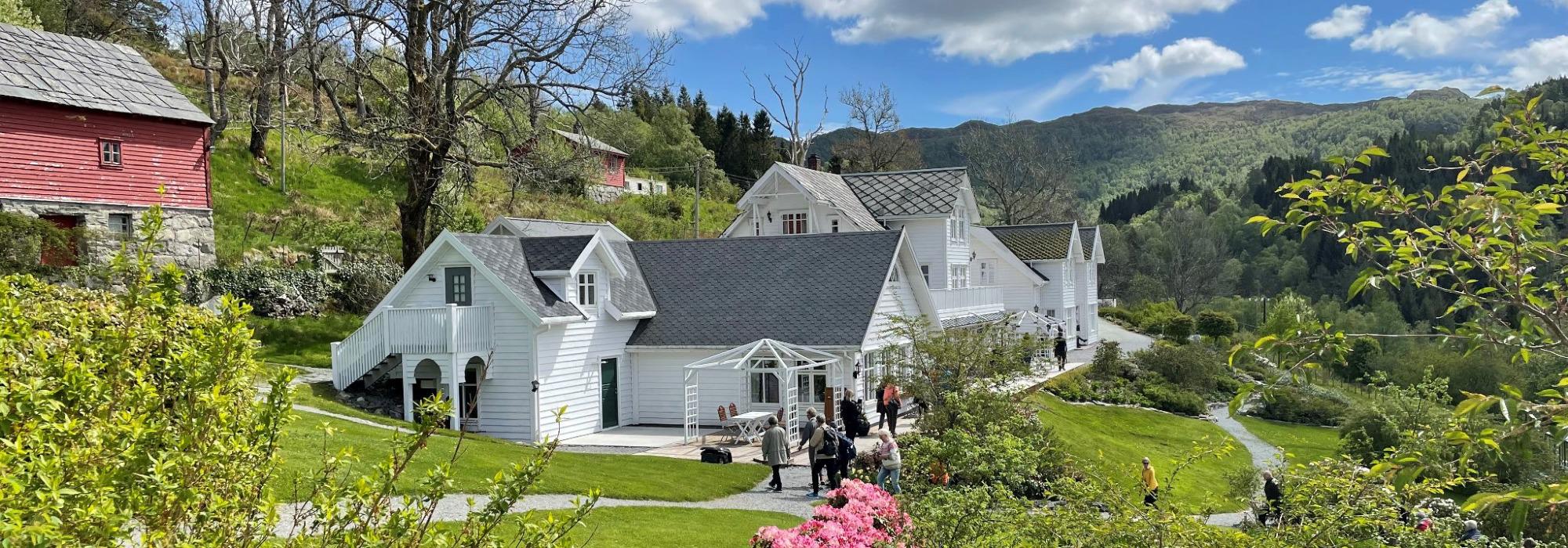 Søndagstur til Tysnessåta med lunsj på unike Haaheim gard