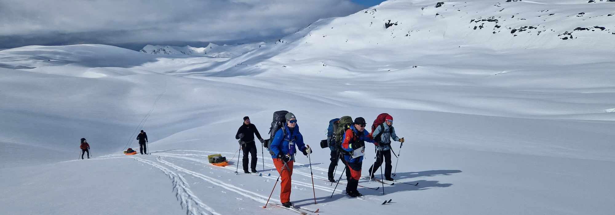 Rundtur på ski i midtre Skjomen