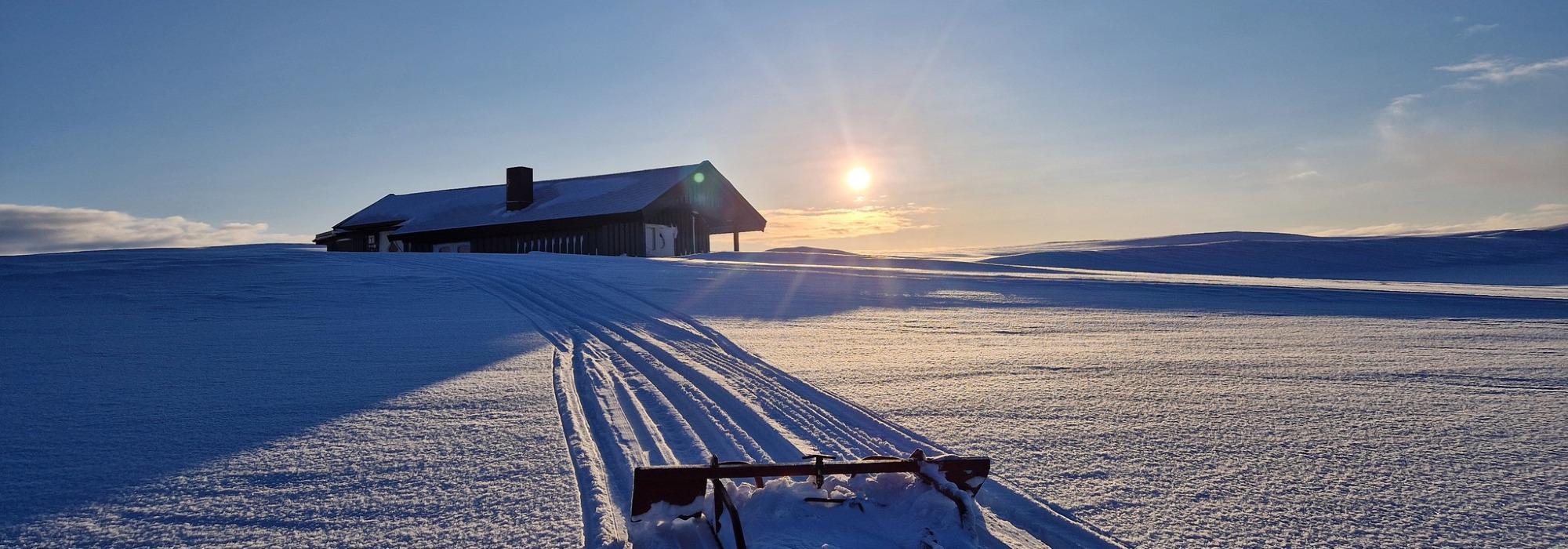 Åpen dag på Reinbukkelvhytta med gudstjeneste