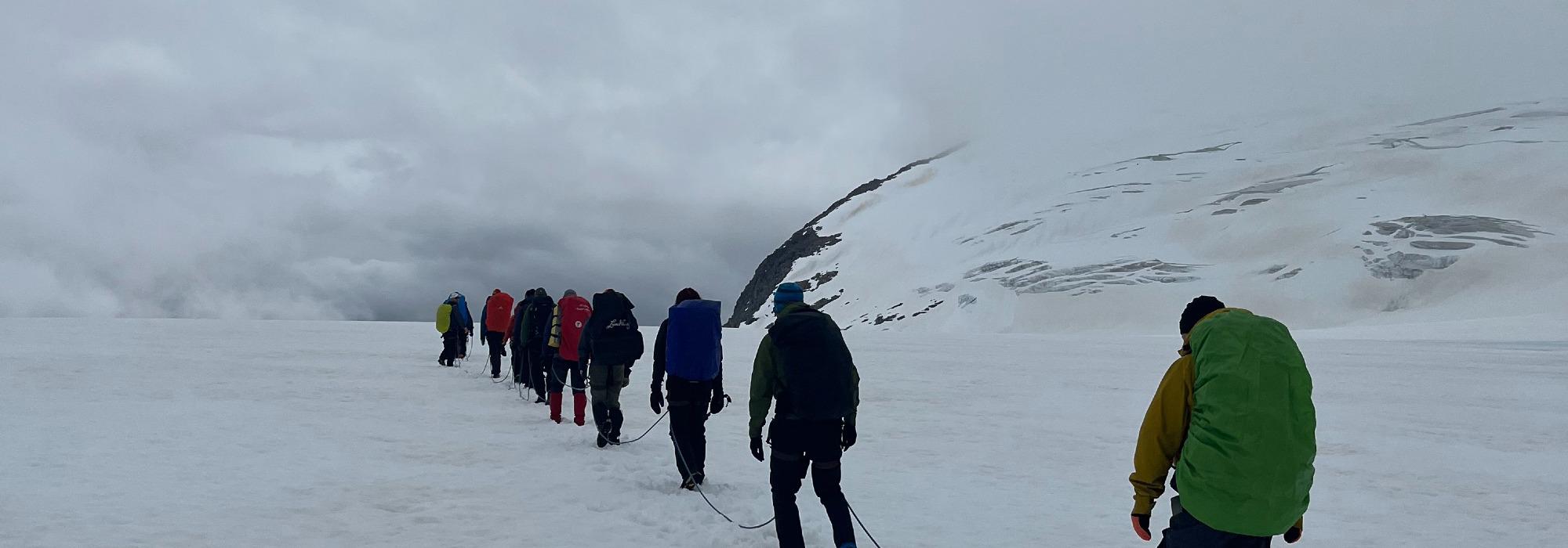 Breføring over Fortundalsbreen - Sota Sæter - Nørdstedalseter / Nørdstedalseter - Sota Sæter