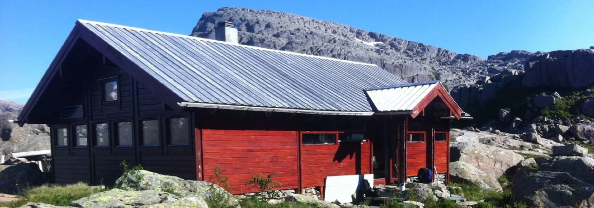 Jubileumstur - Blåbrebu med overnatting