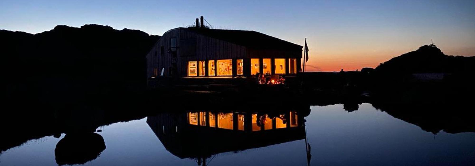 Geitafjellet rundt med overnatting på eventyrlege Breidablik