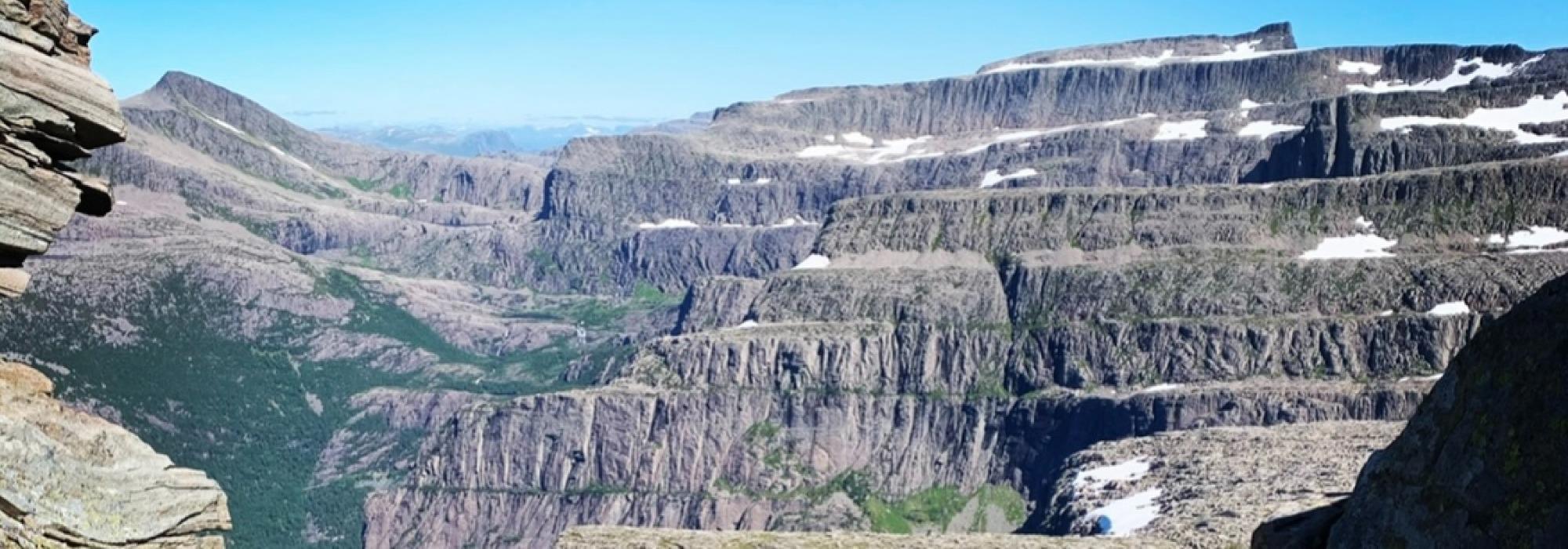 Rikeloftet via Omnen