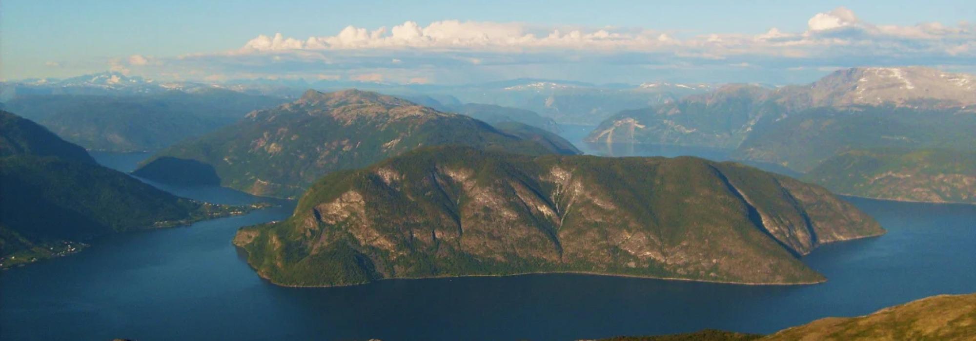 Tur frå Lunde-Vidarsethovden i Feios