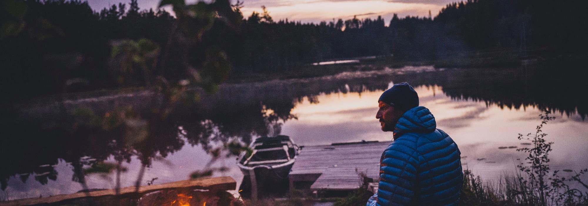 Friluftshangout (20-35år) Bål og bading ved Emblemsanden