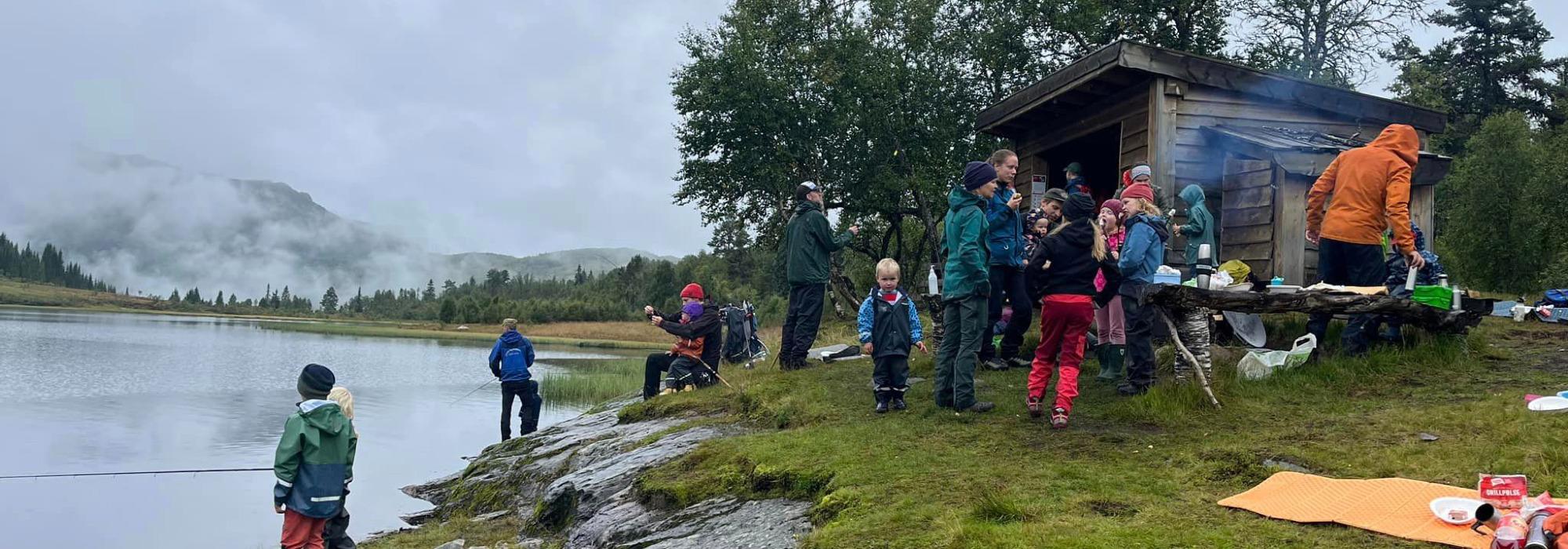 Kom-deg-ut dagen på Svartavatnet med Barnas Turlag