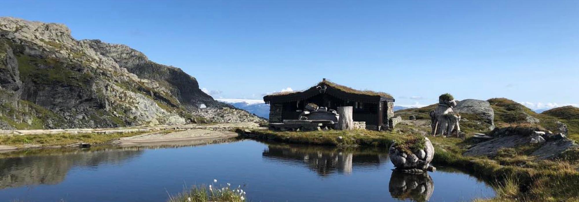 Frå Hardangerfjorden via Bergsdalsfjella til Vaksdal
