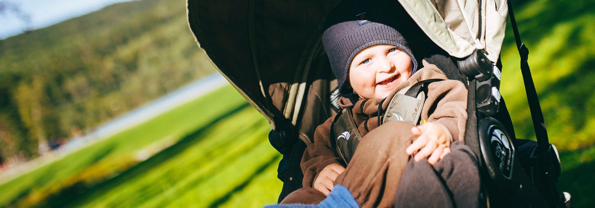 Babysong ute med Caroline (NF26)