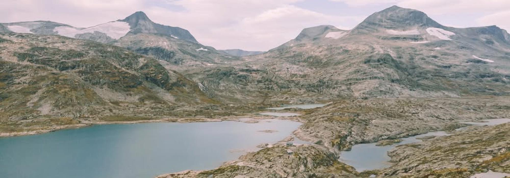 Friluftsforedrag: Fottur gjennom Tafjordfjella ved Sindre Nakken