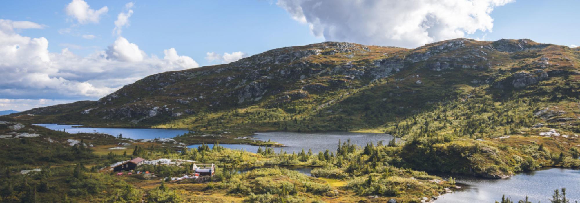 Med sykkel og til fots til Eriksbu