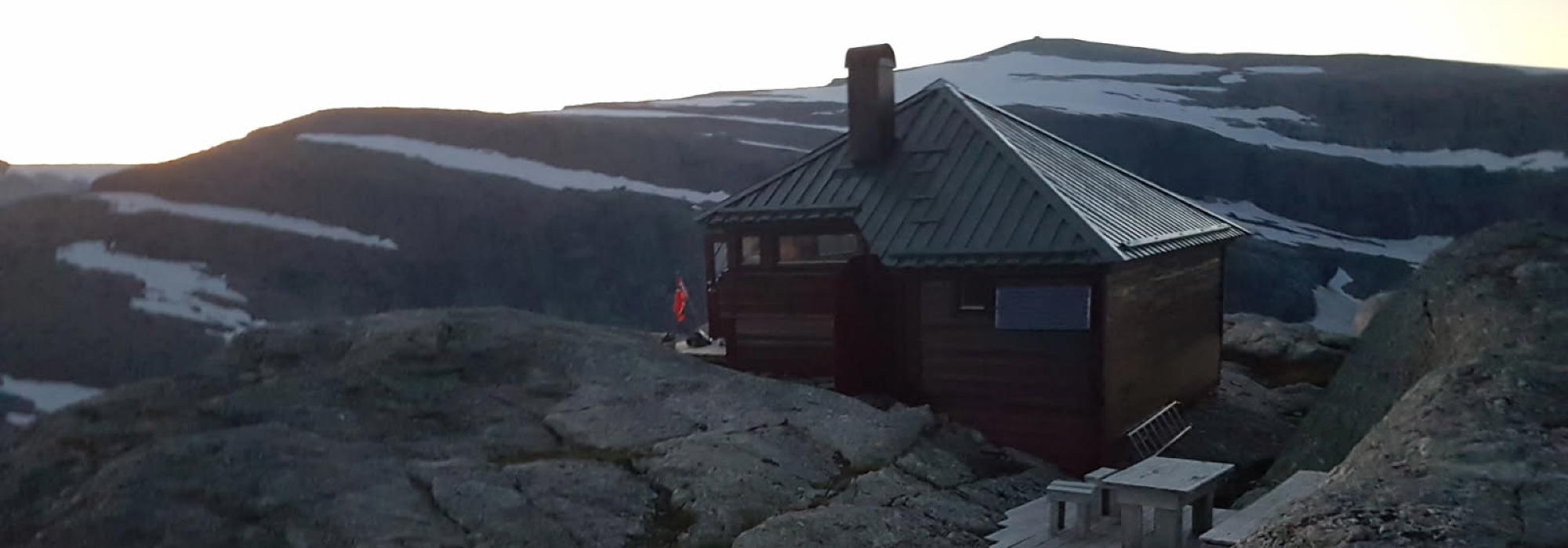 Fottur til Gjegnen med overnatting på Gjegnabu
