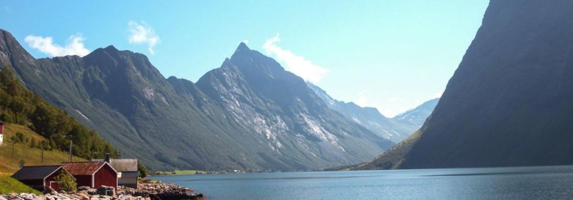 Fottur til Slogen med mulighet for overnatting på Patchellhytta