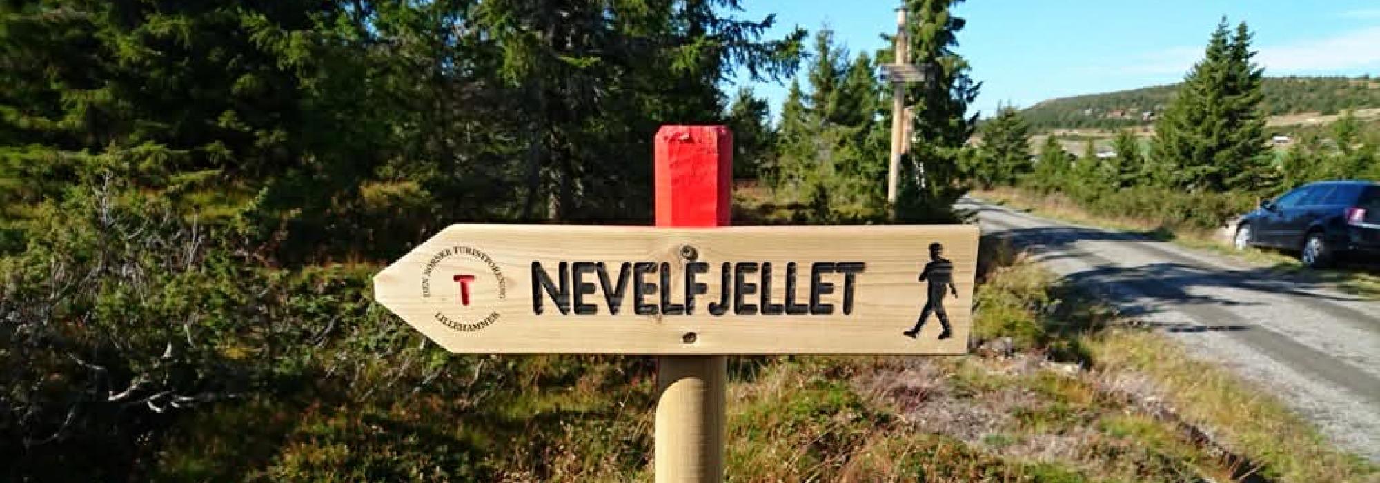 Topptur til Nevelfjell med unge voksne (20 - 40 år)