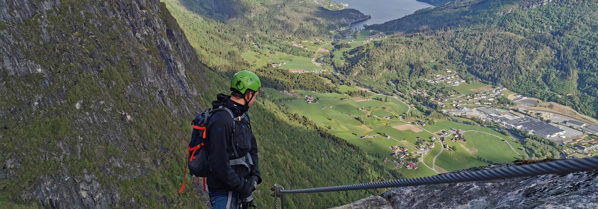 DNT ung: Via Ferrata Loen