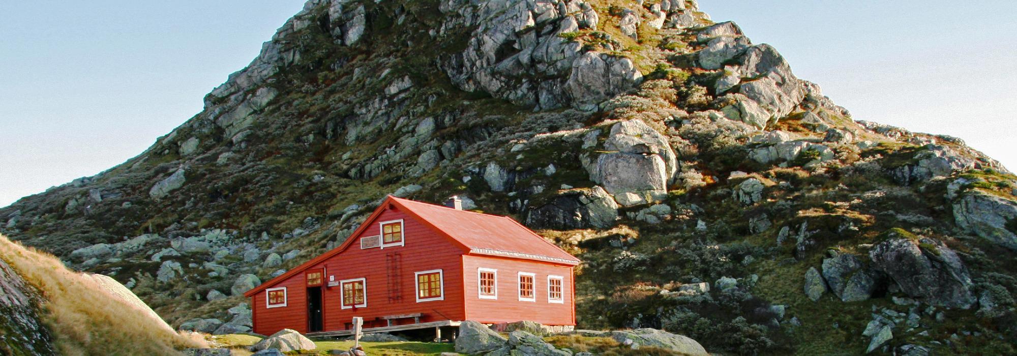 Sommertur til Høgabu fra Lid til Vaksdal