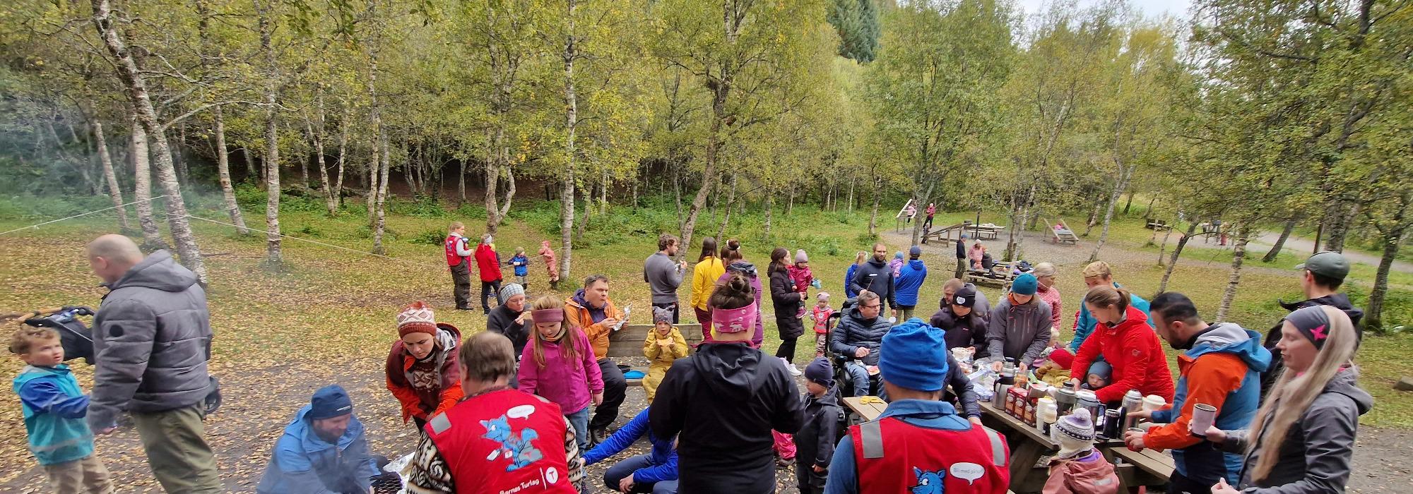 Barnas Turlag: Naturbingo og bålkos i Maskinisten