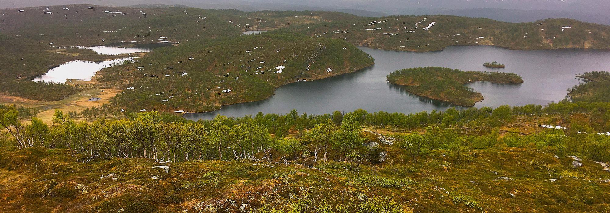 Ti-på-topp tur til Ramnskargammen