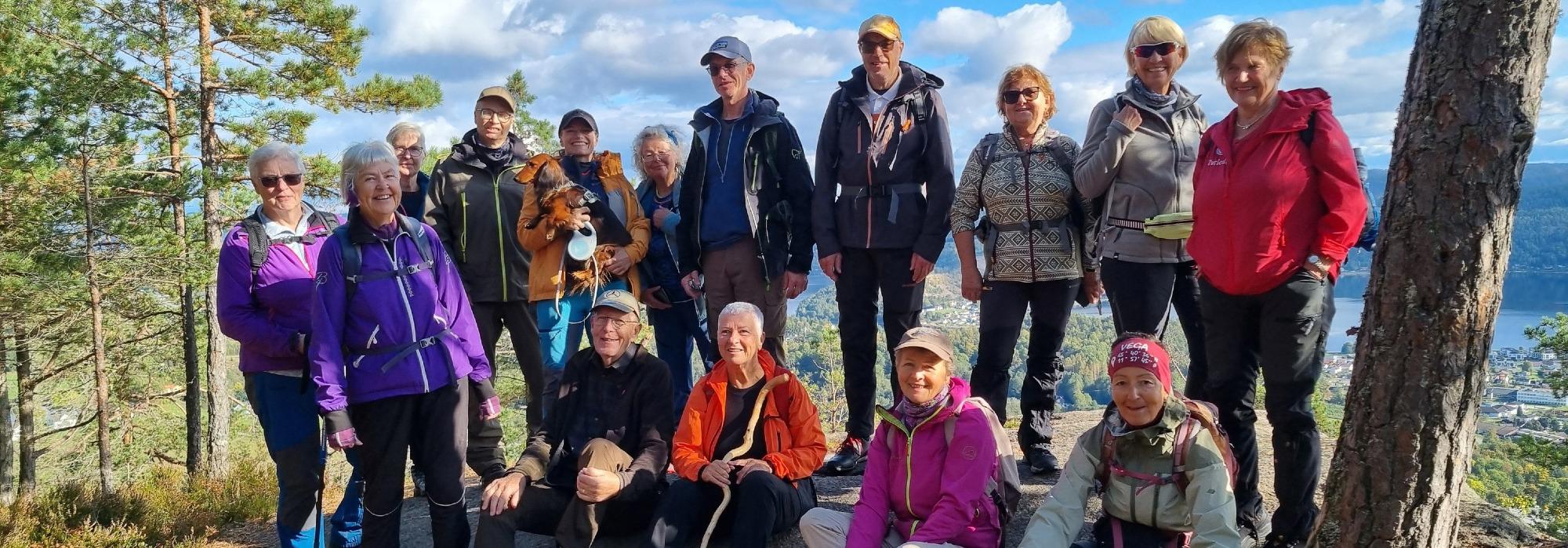Ut på tur Sande og Svelvik: Topptur på Berger